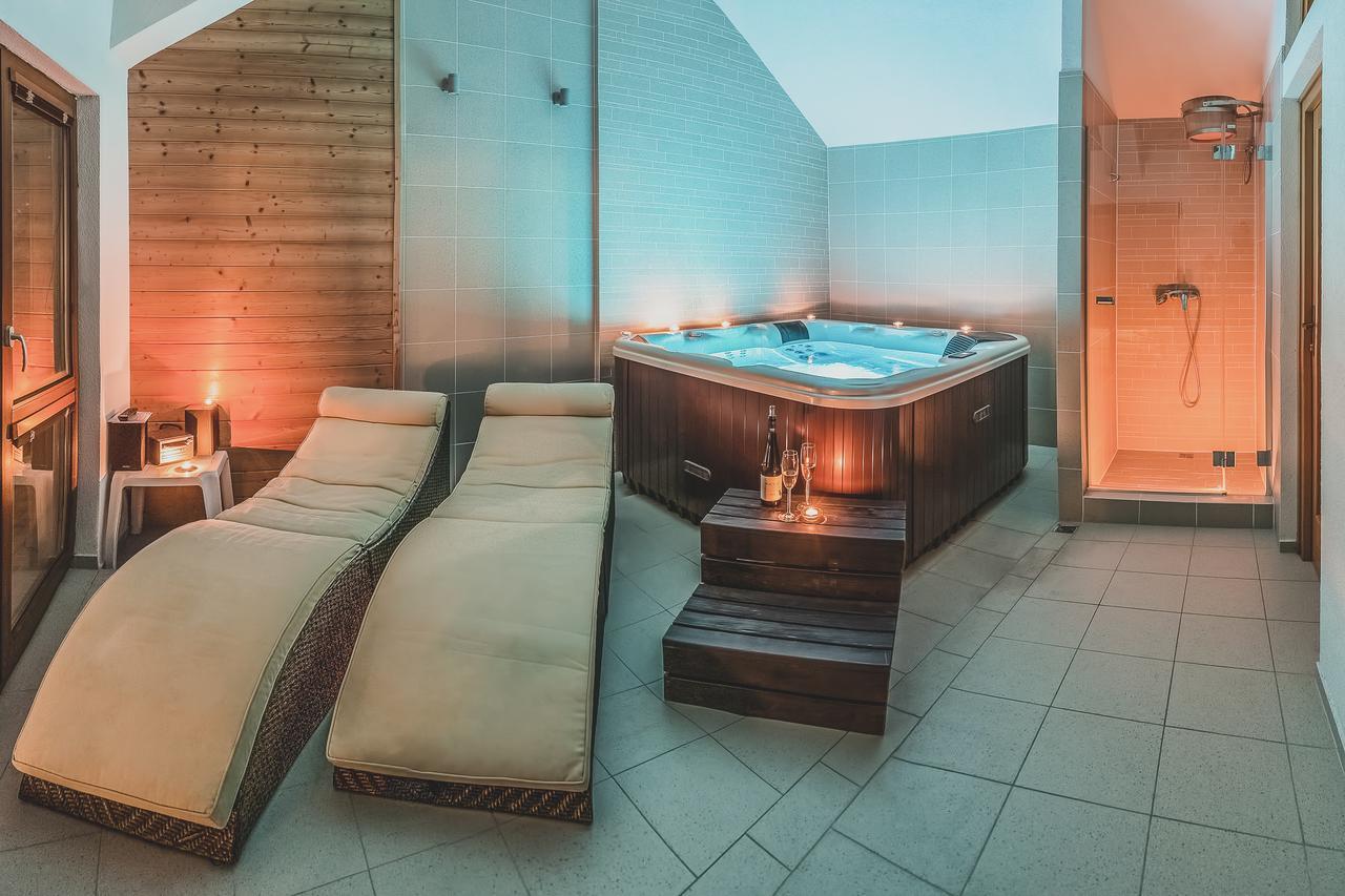 Apartmany A Studia Villa Flora Liptovská Sielnica Exterior foto