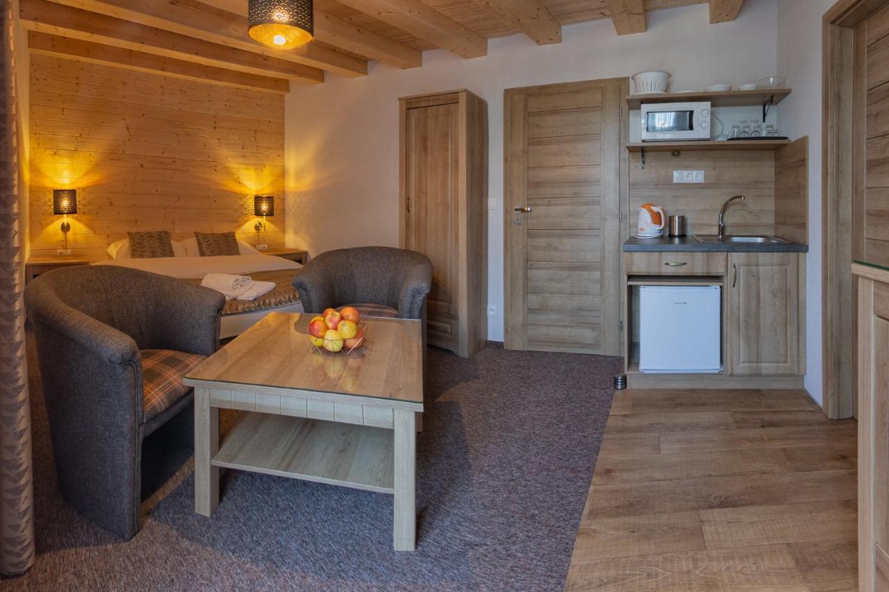Apartmany A Studia Villa Flora Liptovská Sielnica Exterior foto